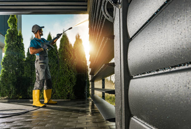 Garage Pressure Washing in Leland Grove, IL